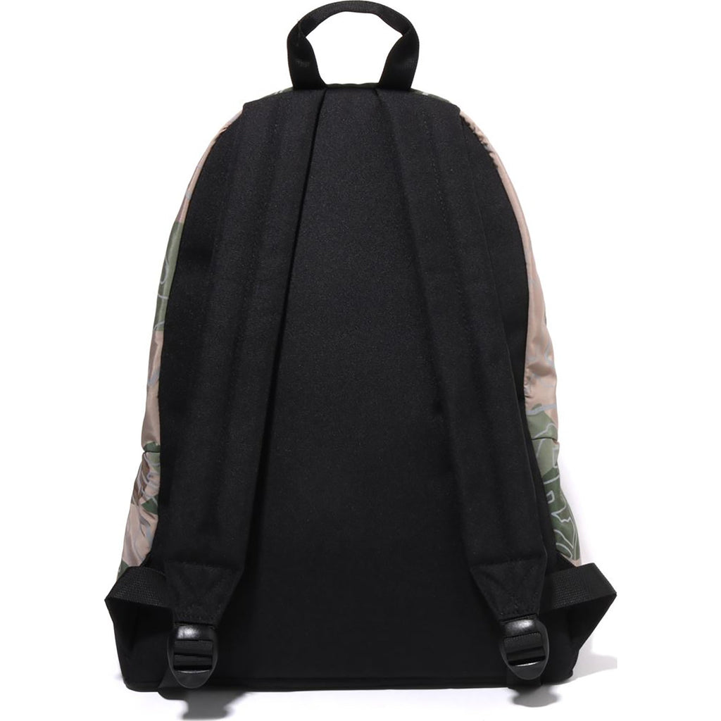 LAYERED LINE CAMO SHARK DAYPACK