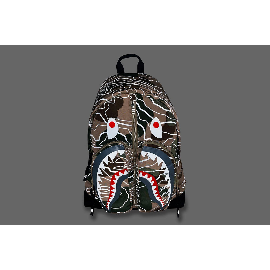 LAYERED LINE CAMO SHARK DAYPACK
