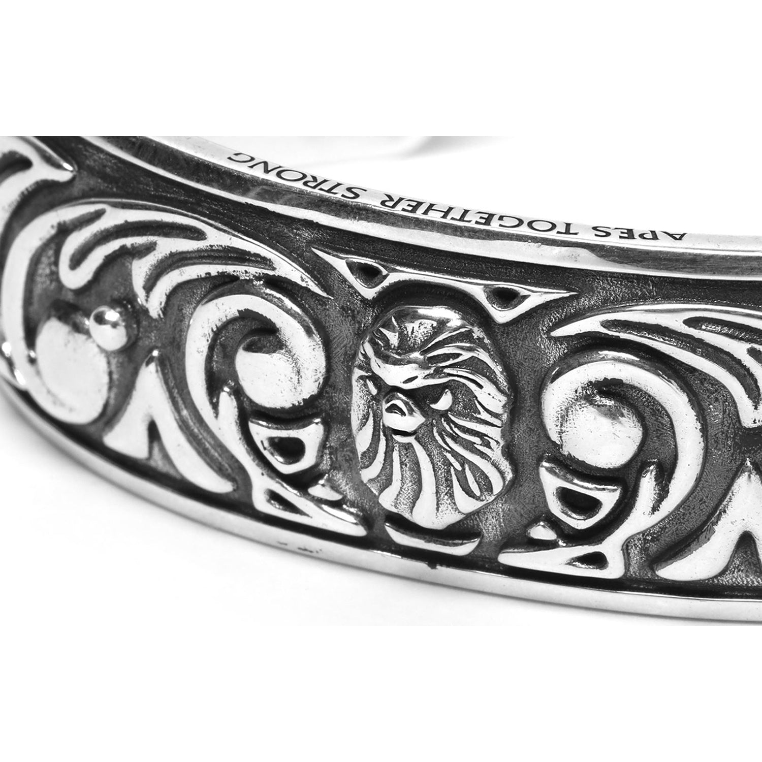 BAPE BLACK STUD BRACELET MENS