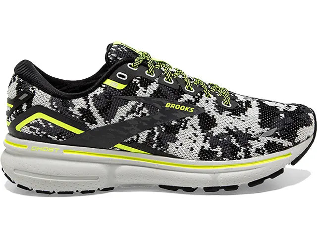 Women's Brooks Ghost 15, Black/Ebony/Nightlife, 10 B Medium