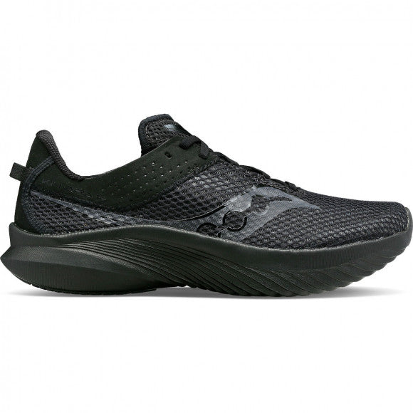 Women's Saucony Axon 3, Triple Black, 7.5 B Medium