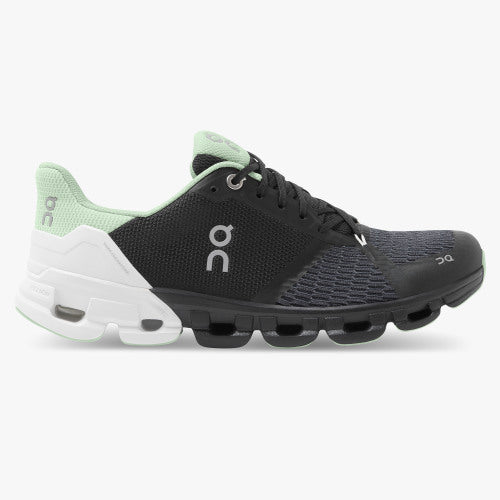 Women's On Cloudflyer, Black/White, 9 D Wide