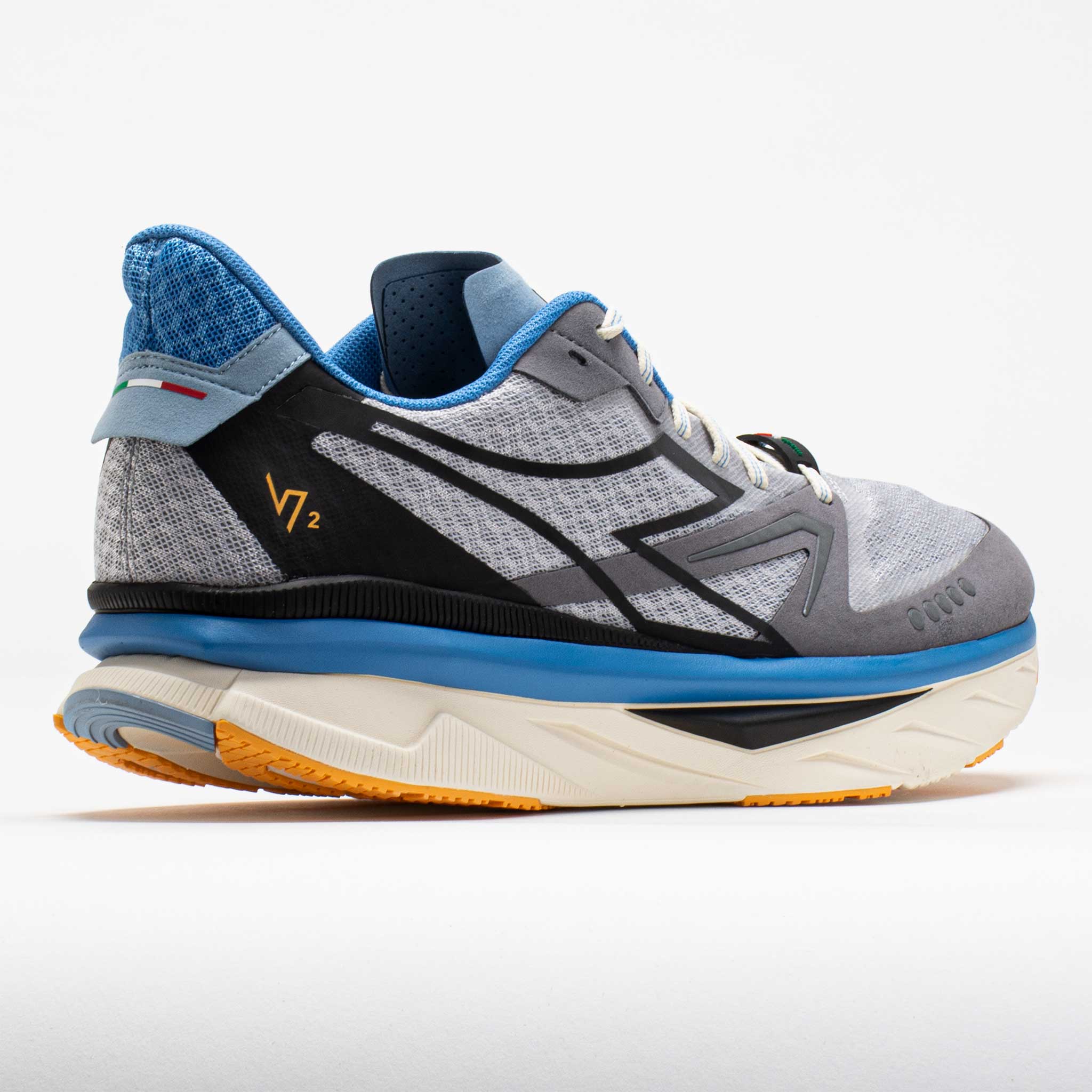 Diadora Atomo v7000-2 Unisex  Silver DD/Black/Pacific Coast