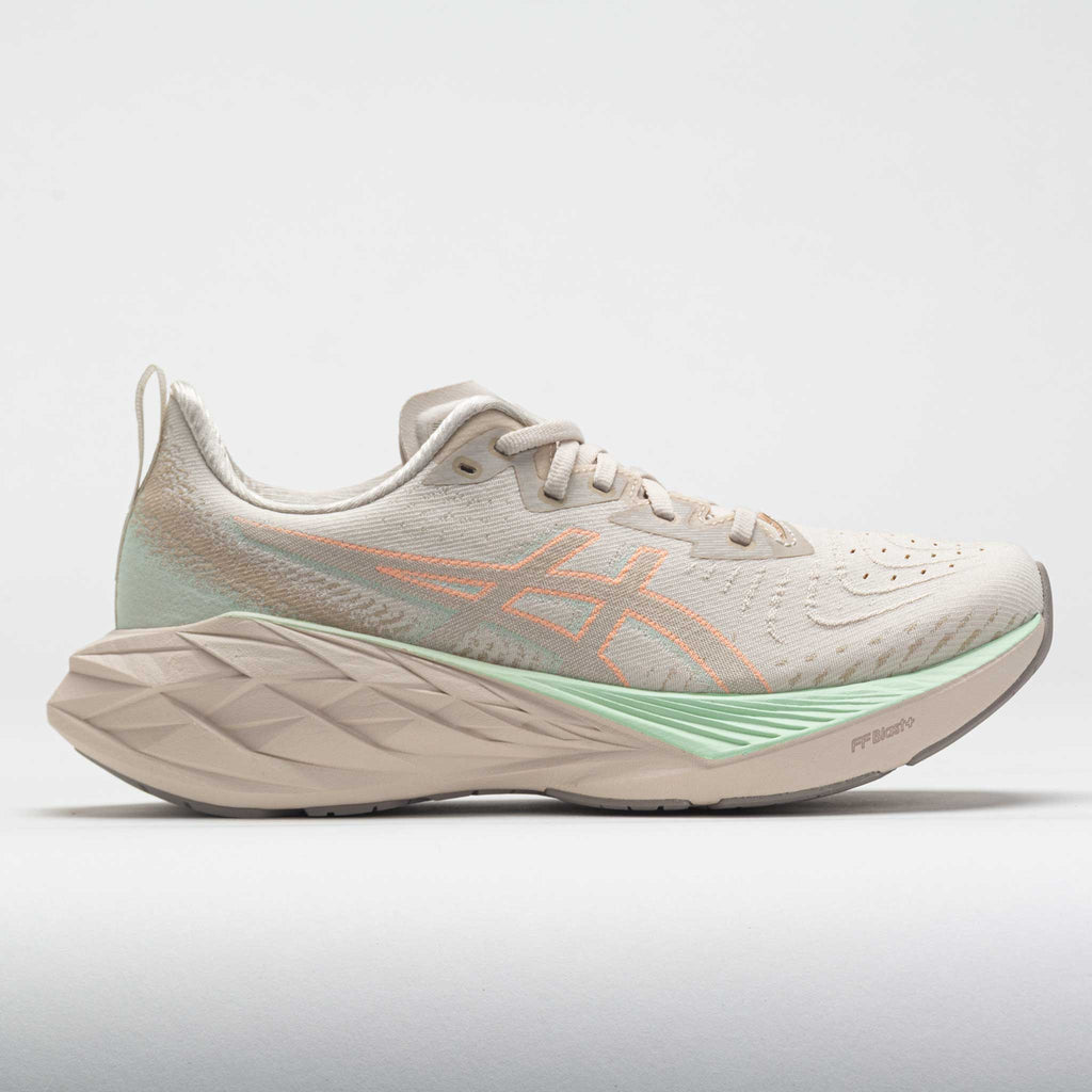 ASICS Novablast 4 Women's  Oatmeal/Moonrock